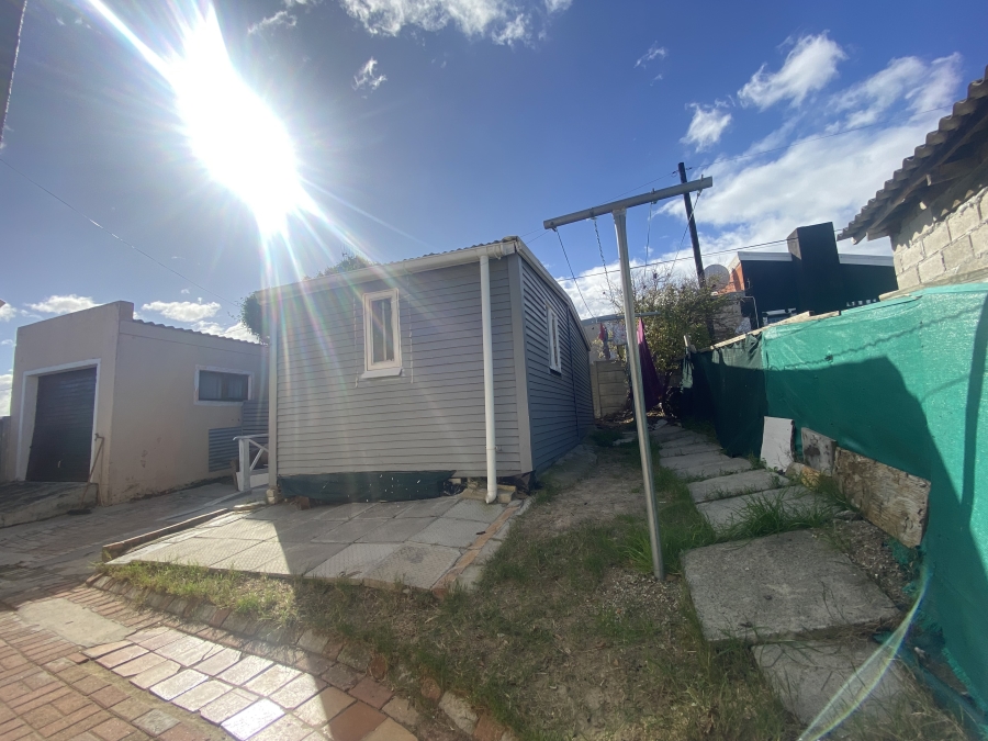 2 Bedroom Property for Sale in Hawston Western Cape